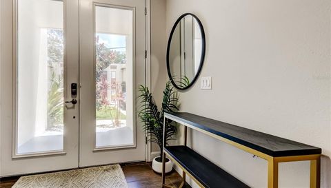 204 N MANHATTAN AVENUE