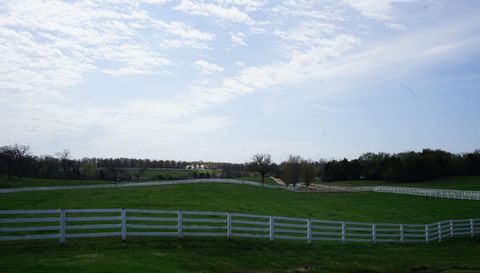 309 Arabian Drive