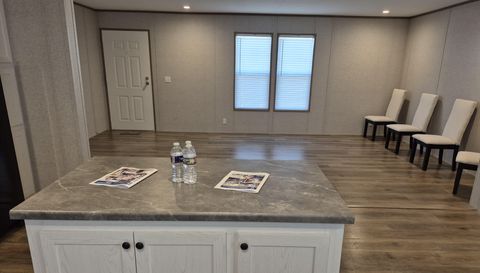 1801 Concord Kingsland