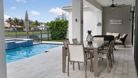 8871 New River Falls Rd