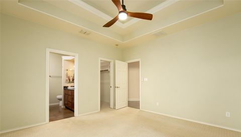 190 Shady Bluff DR