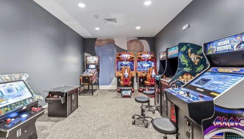 13899 Hunter Oak Dr