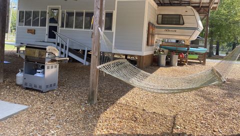 880 County Road 1008 46