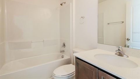 8503 SILVERBELL LOOP
