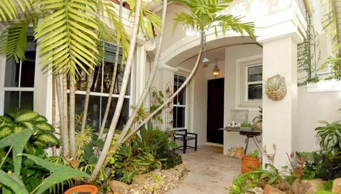 949 Harbor View N