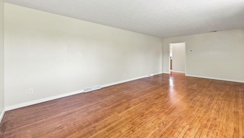 1496 Jenkins Valley Rd