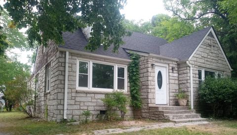 2013 Cedar Fork Dr