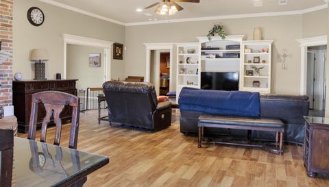 4900 Buffalo Springs Trail