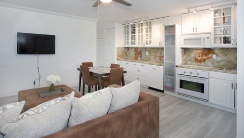 1850 S Ocean Dr APT 305