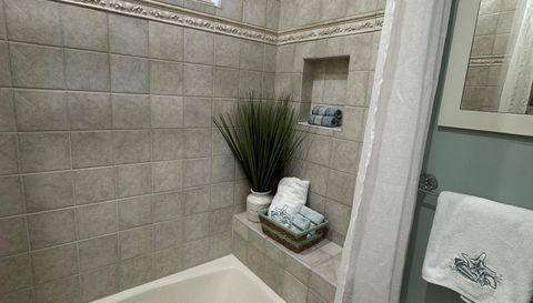 10196 Avenida Del Rio