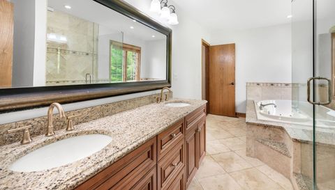 910 Red Fox Lane