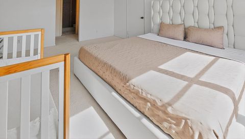 300 Diplomat Pkwy APT 601