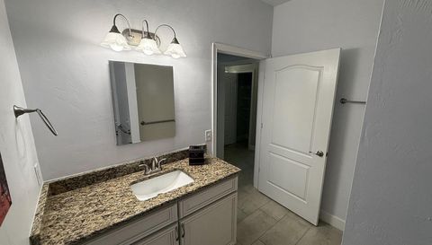 12604 NW 11th Pl