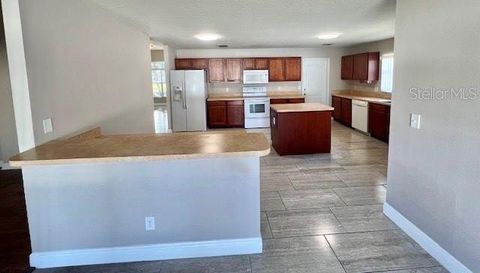 1003 Chisholm Estates