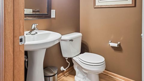 10910 Goodhue Street NE