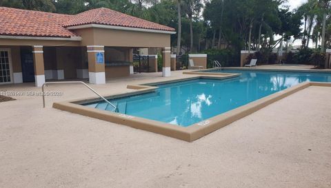 1251 Benoist Farms Rd