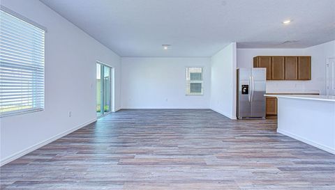 32463 WEATHERED OAK DRIVE