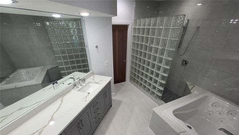 360 GULF OF MEXICO DRIVE