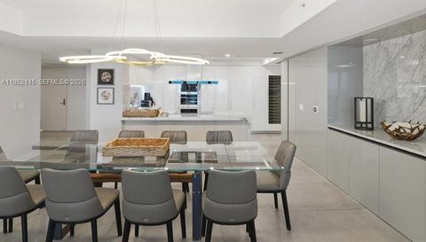 330 Sunny Isles Blvd