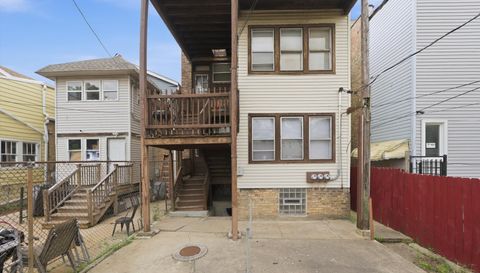 830 N DRAKE Avenue