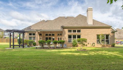 8907 Big Horn Trl