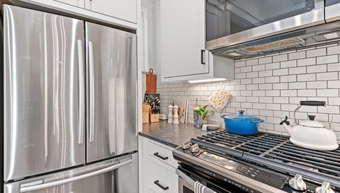 3206 Garden Villa LN