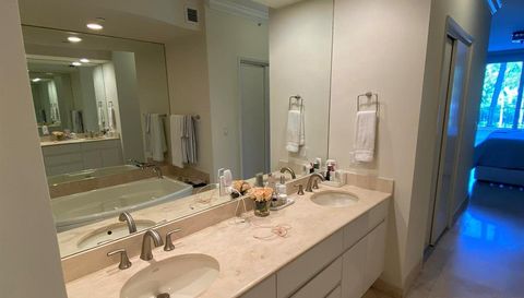 705 Crandon Boulevard