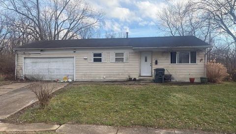 5567 Shoreline Ct