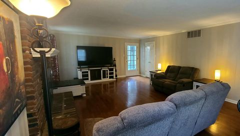 7237 Creathwood Cove