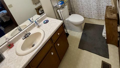 367 E Camellia Dr