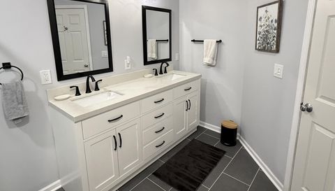 370 Sundown Ct