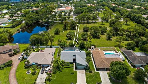 9034 Gardens Glen Circle