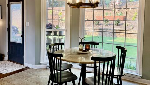 450 Chandler Ct
