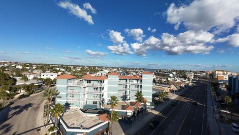 13999 Gulf Blvd #201