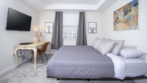 3120 Paradox Cir #204