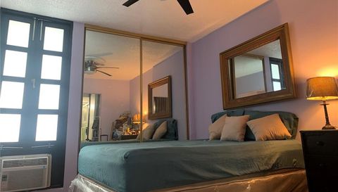 6471 Avenue Isla Verde