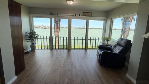 868 BAYWAY BOULEVARD