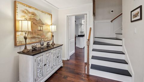 2406 Silver Falls Dr