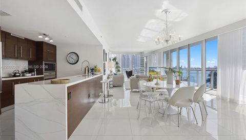 465 Brickell Ave