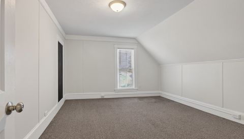 1214 Wall Street