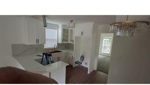 3925 S Malcolm X Blvd