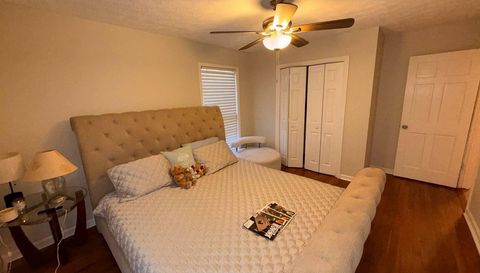 2940 Benjamin E Mays Dr SW