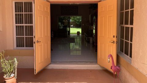 1110 New Parkview Place