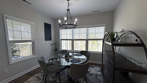 1118 Cross Pointe Dr