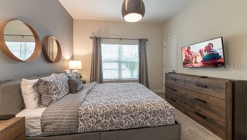 5025 WINDERMERE AVENUE