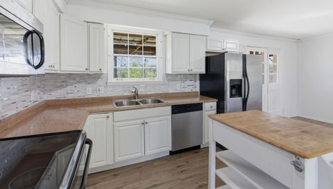 216 Whorley Dr
