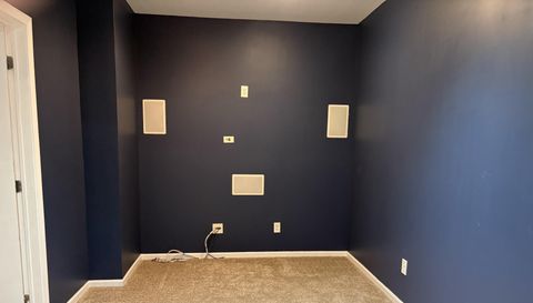 2801 Newbury Ct