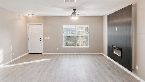 1030 BENDING OAK TRAIL