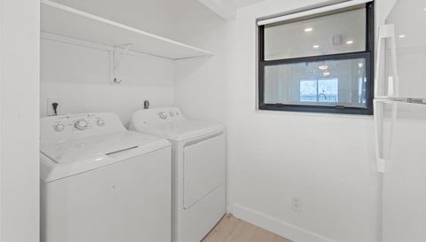 1860 N ATLANTIC AVENUE