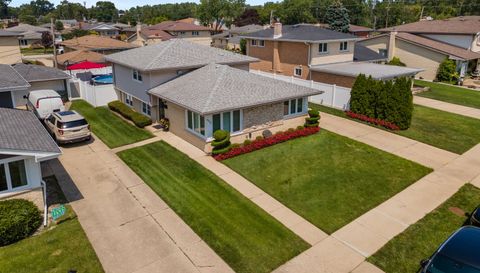 8426 W Betty Terrace